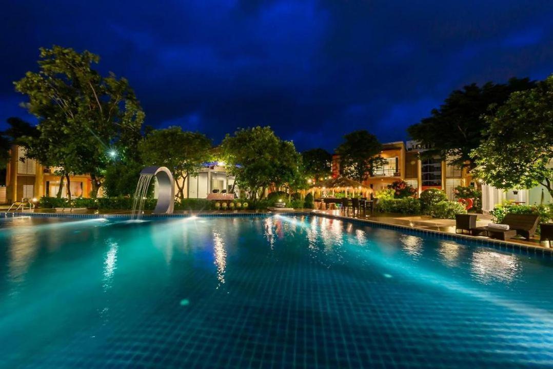 Bangkok.Grand.Resort Bangbo Kültér fotó