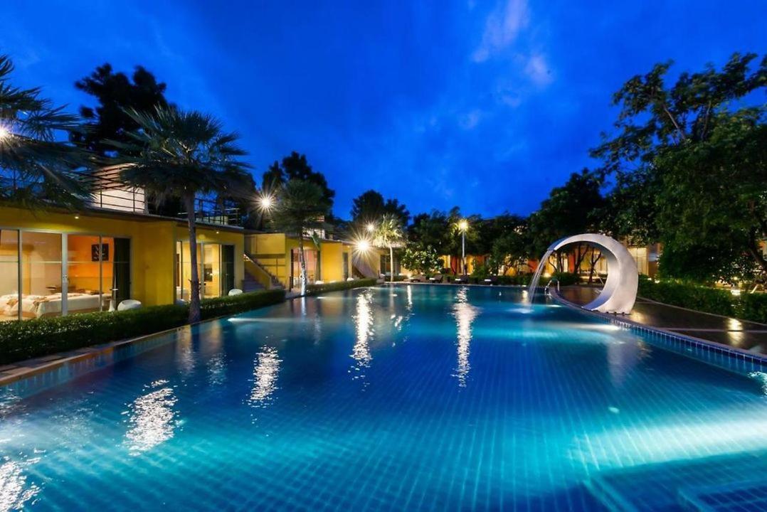 Bangkok.Grand.Resort Bangbo Kültér fotó