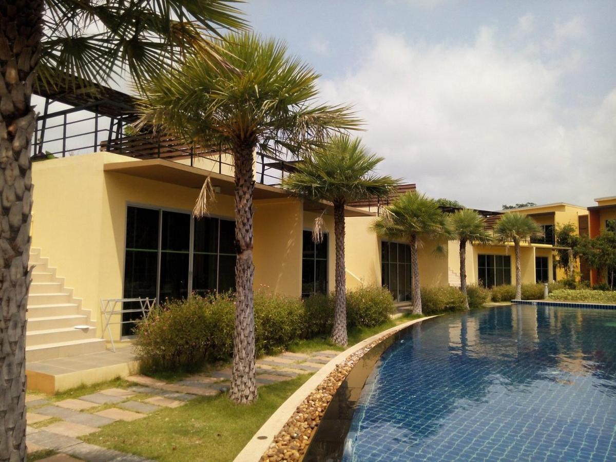 Bangkok.Grand.Resort Bangbo Kültér fotó